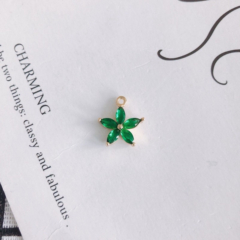 4 colgantes de flor con circonita cúbica, chapados en oro auténtico, accesorios de joyería MY077-F018