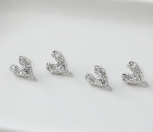 تحميل الصورة إلى عارض المعرض، قرط على شكل قلب مطروق، ذهب/فضة عيار 14 قيراط، قرط من الفضة الإسترليني S925 بدون نيكل، قرط على شكل قلب مع حلقة GE007