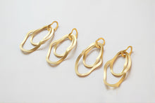 Load image into Gallery viewer, Irregular Drop Triple Ring Pendant, 14K Shiny Gold/Silver Plated Drop Openwork Pendant 5x24mm for Jewelry Making Supply JH018