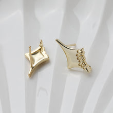 تحميل الصورة إلى عارض المعرض، قرط نجمة ذهبية مع حلقة، أقراط خالية من النيكل، قرط أذن مع حلقة، نتائج قرط مضادة للحساسية GT053