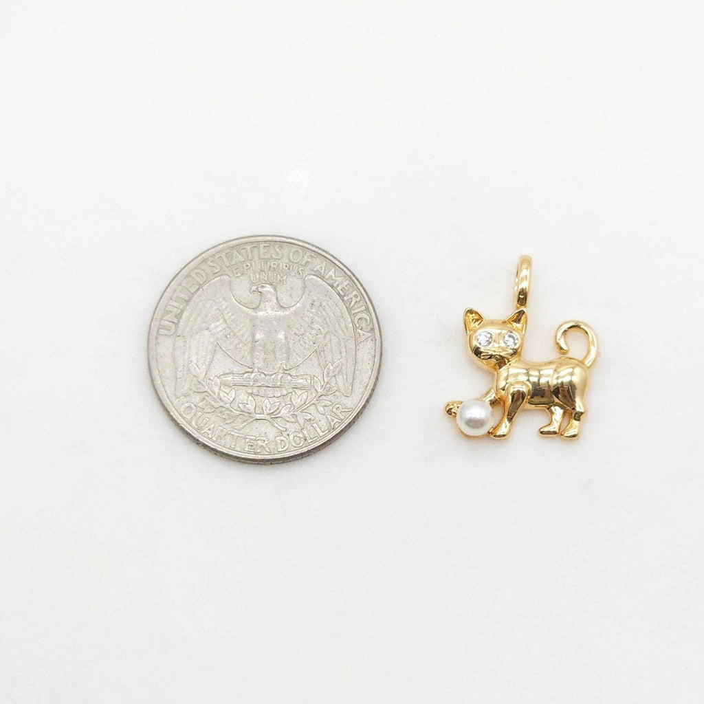 Dainty Pearl Kitty Charm, CZ Pave Cat Pendant, 3D Pendant, 18K Gold Plated, Necklace Pendant Findings S20391