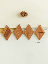 Load image into Gallery viewer, 10PCS Rhombus Openwork Geometric, Wooden Pendant, Necklace Making Findings JT046