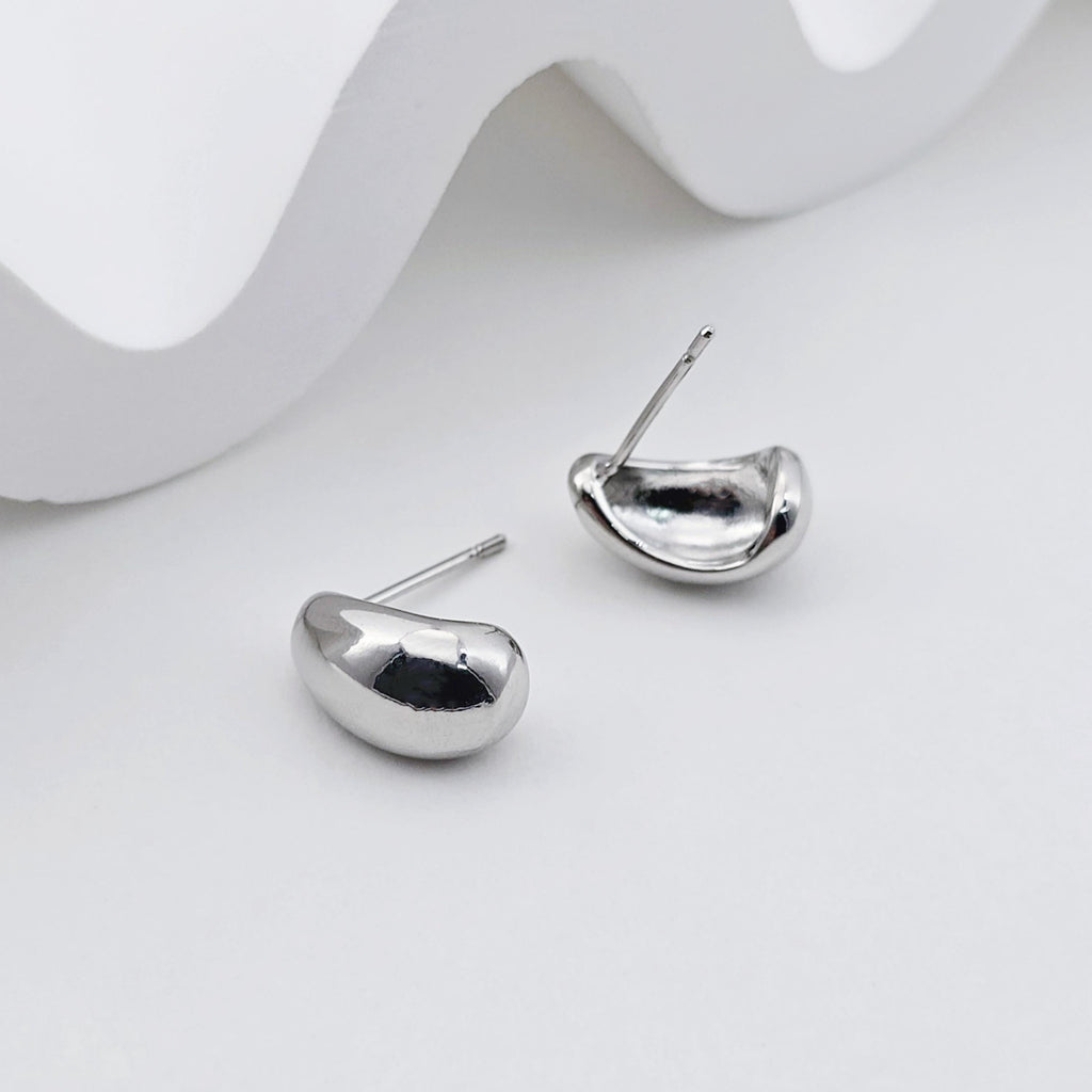 عمود قرط ذهبي مصقول، أقراط من الذهب عيار 18 قيراطًا خالية من النيكل، دبابيس أذن من الفضة S925، 13 × 16 مم، قرط أذن بيضاوي الشكل مع حلقة S1248-D0578