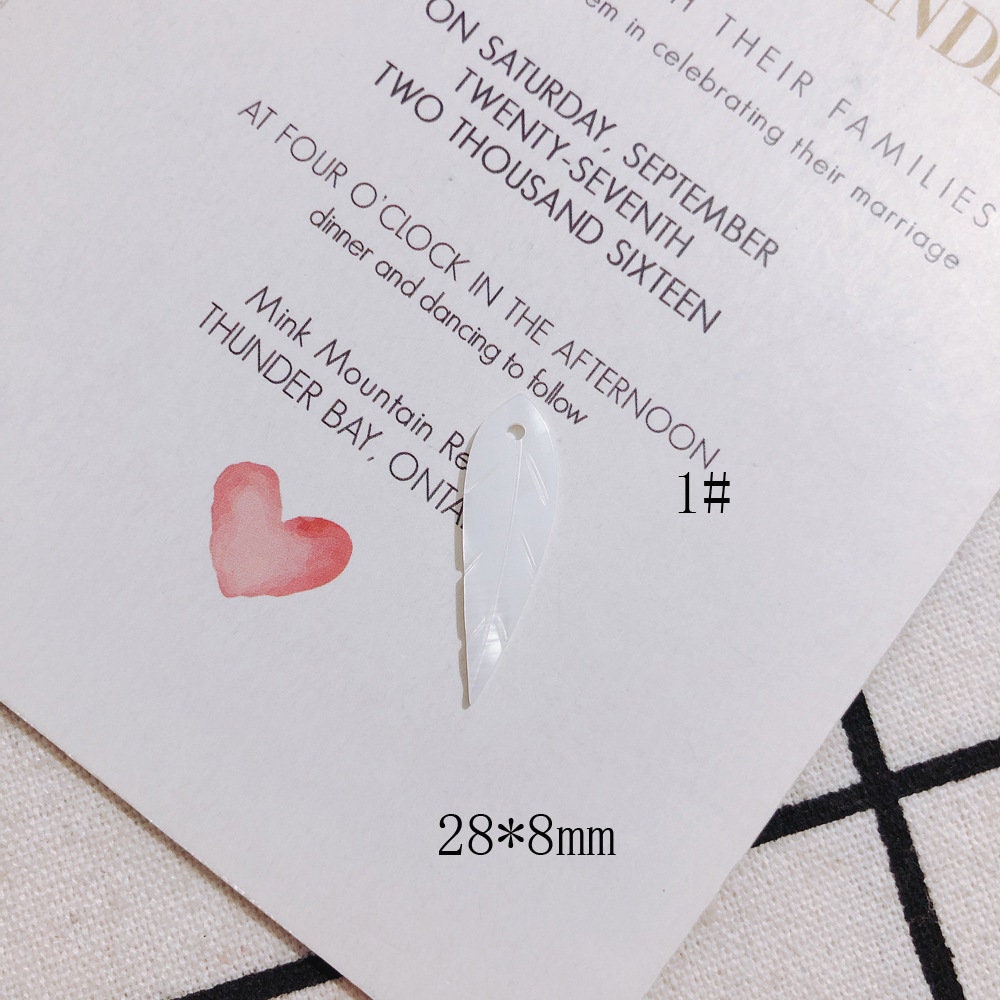 10 colgantes de concha en forma de hoja, dijes de concha, accesorios para aretes y bisutería MY086