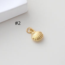 Load image into Gallery viewer, Gold Plated Seashell Charm, Seashell Pendant, 18k Gold Plated Brass, Bracelet Making, Jewelry Findings S1311