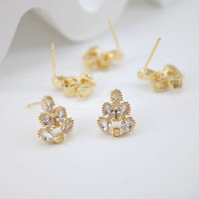 تحميل الصورة إلى عارض المعرض، أقراط على شكل زهرة من الزركونيا المكعبة، مطلية بالذهب مع حلقة، مضادة للحساسية، أدوات يدوية الصنع، لوازم صنع الأقراط بنفسك D0032