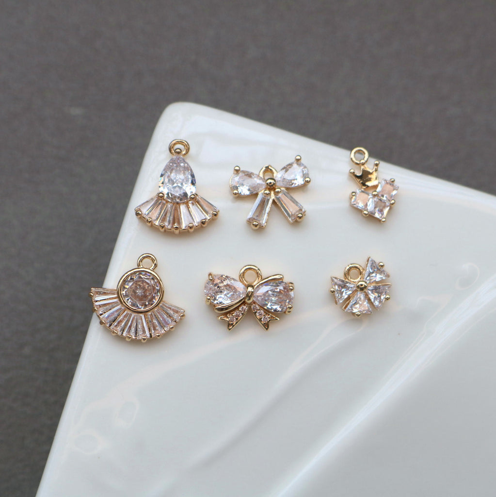 CZ  Fanshaped Charm, Cubic Zircon Crystal Crown Pendant, CZ Earring Charms, Gold Plated Brass Earring Charms, Jewelry Findings HL015-F199