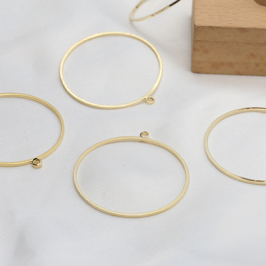 10pcs- 14K Gold Plated Circle Pendant with loop, 35mm, Nickel Free Circle Charm, Connectors, DIY Jewelry Making Findings BY018