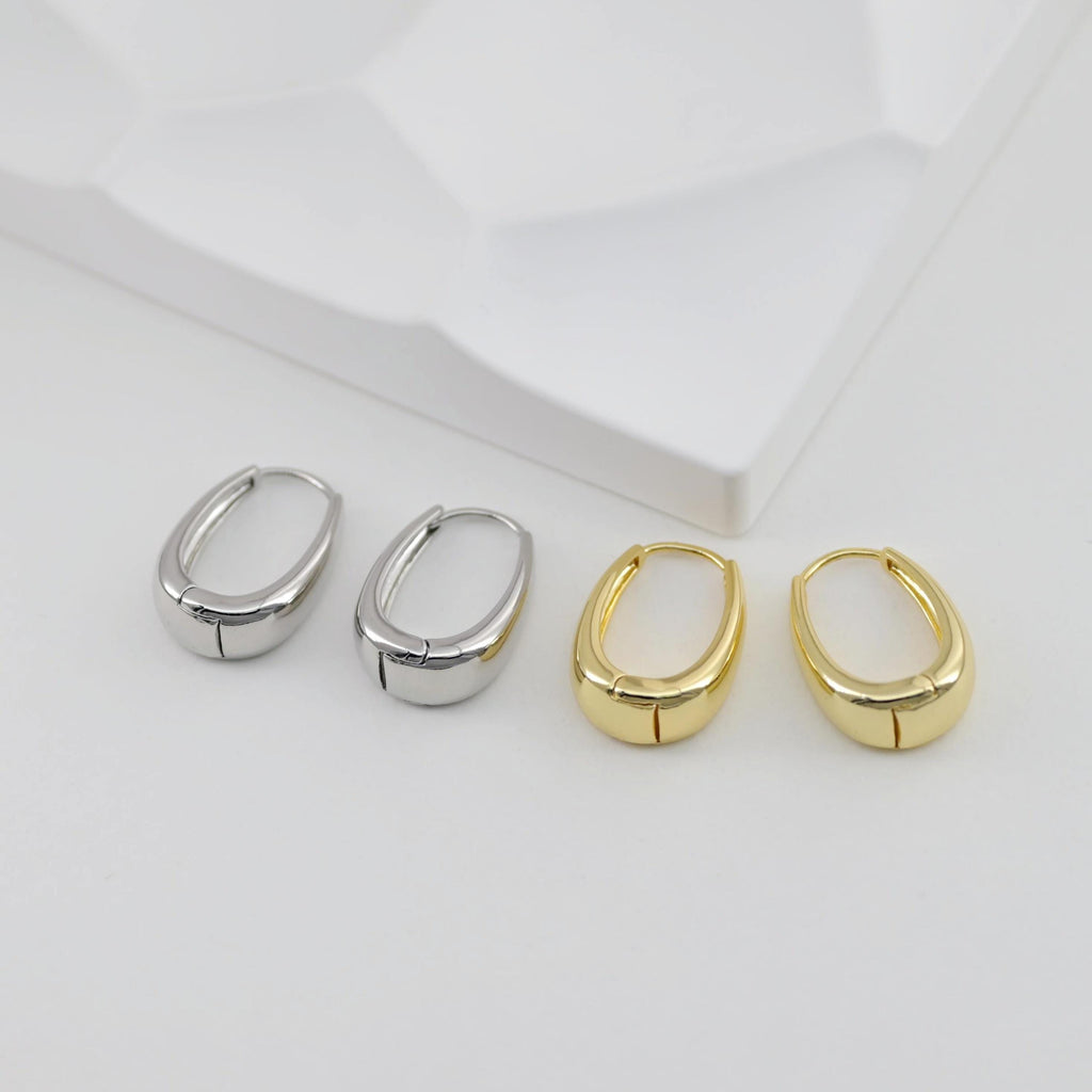 Gold Oval Ear Hoops, 18K Gold/Silver Plated Leverback Earrings, Huggie Hoops Earring D0567