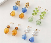 Load image into Gallery viewer, Glass Bubble Beads, 17-19mm, Oval OpenworkGlass Beads, Hand Blown Hollow Oval Globes for Jewelry Making, DIY Beads Finding GZ008