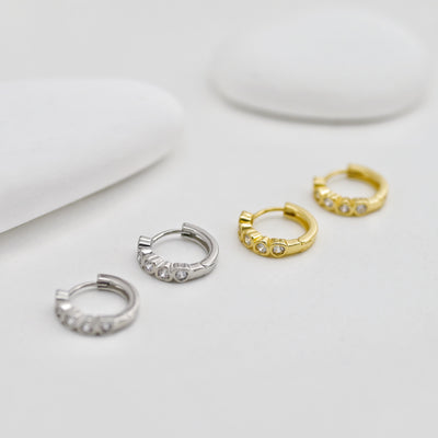 Heart Shape CZ Ear Hoops, Round Hoops, 13.5mm, 18K Gold Plated Leverback Earrings, Huggie Hoops Earring D0529