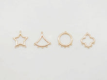 Cargar imagen en el visor de la galería, Conector geométrico, redondo, estrella, abanico y hoja, chapado en oro de 18 quilates, dijes, accesorios de joyería de 16 mm ZX079