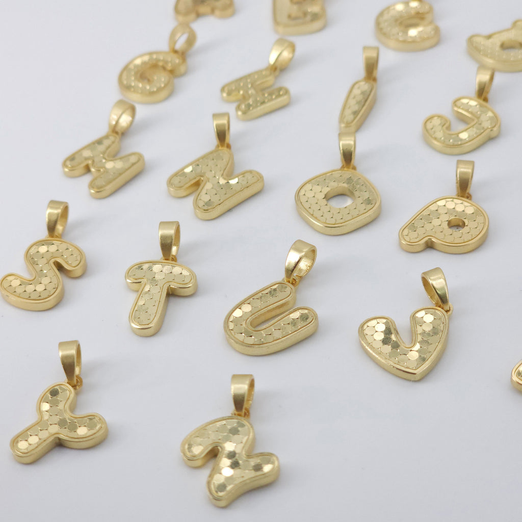 Dije de letra del alfabeto, inicial chapada en oro brillante de 18 quilates, letra minimalista personalizada para hacer collares y pulseras S20851
