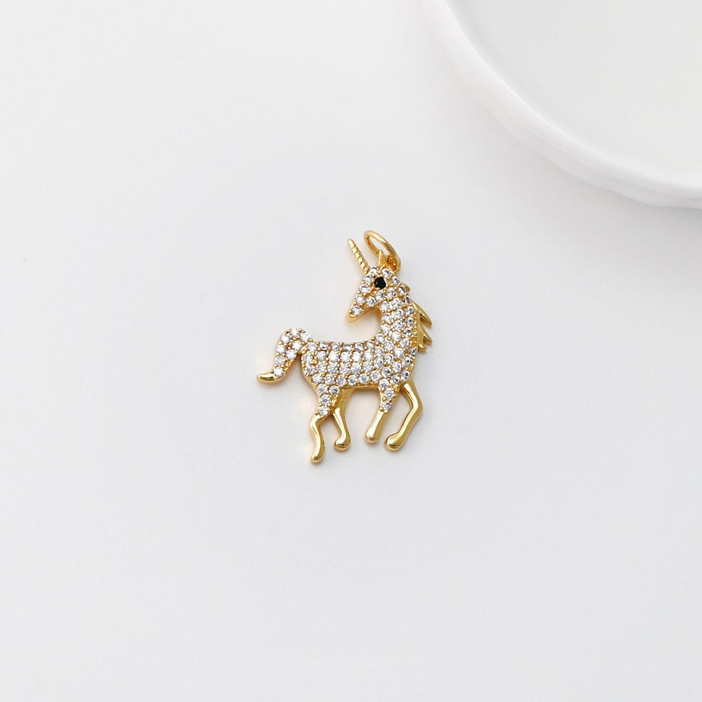 Giraffe Pendant, Unicorn Pendant, 18K Gold Plated Animal Charm, Multicolor Pave CZ, Bracelet Necklace Making Charm, Jewelry Findings