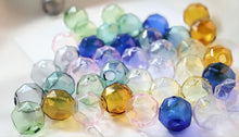 تحميل الصورة إلى عارض المعرض، خرز فقاعات زجاجي متعدد الأوجه، 16 مم، كرات دائرية مجوفة منفوخة يدويًا لصنع المجوهرات، أصفر، أخضر، أزرق داكن، وردي، DIY Beads Finding GZ009