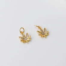 Load image into Gallery viewer, 2PCS 10x11mm Cubic Maple Leaf Charms, 18K Gold Maple Leaf Pendants, Micro pave charms for Necklace Bracelet Earring, Jewelry Findings S728