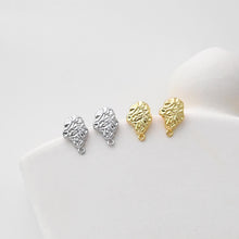 Load image into Gallery viewer, Irregular Pleated Post with Loop, 18K Gold Plated, S925 Silver Pin Nickel Free Earrings, Hypoallergenic Earring Findings D0442