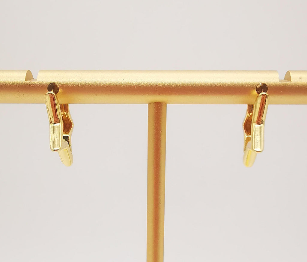 10pcs Gold Star Shape Ear Hoops, 16x15mm, 18K Gold Plated Leverback Earrings, Star Huggie Hoops Earring S1062