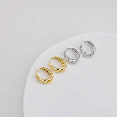 Gold Ear Hoops Pave CZ, Oval Hoops, 18.4mm, 18K Gold Plated Leverback Earrings, Huggie Hoops Earring D0571