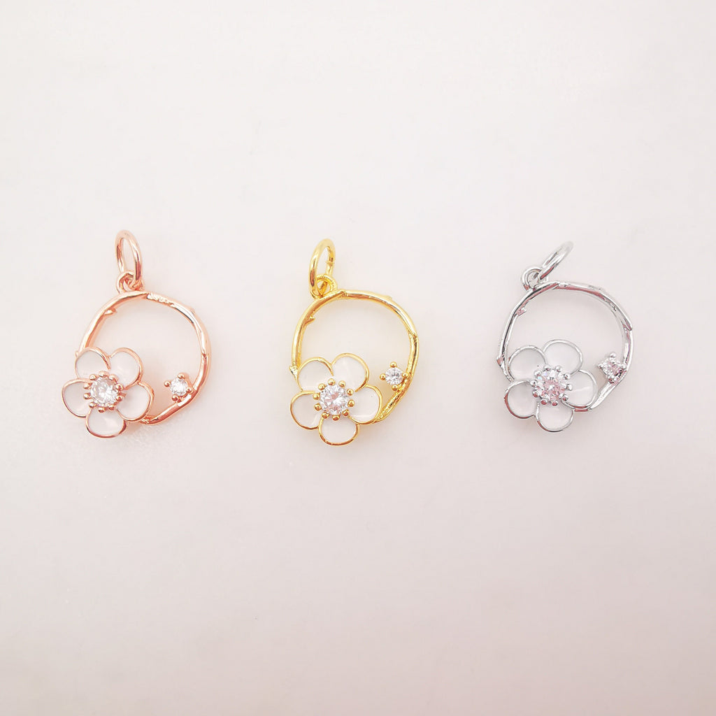 Dijes de corona de flores esmaltadas de 11 x 11 mm, colgante de corona con pavé de circonitas cúbicas bañado en oro de 18 quilates, dijes para collares y pendientes, accesorios de joyería S604