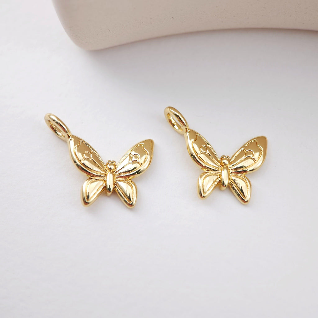 Gold Wing, Gold Butterfly, Fly Charm, 18K Gold Plated, Pendant for Necklace and Bracelet, Jewelry Findings S1170