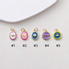 Cargar imagen en el visor de la galería, Colección de dijes ovalados de esmalte, corazón, flor y ola, chapados en oro de 18 quilates, para crear collares y accesorios de joyería S1389