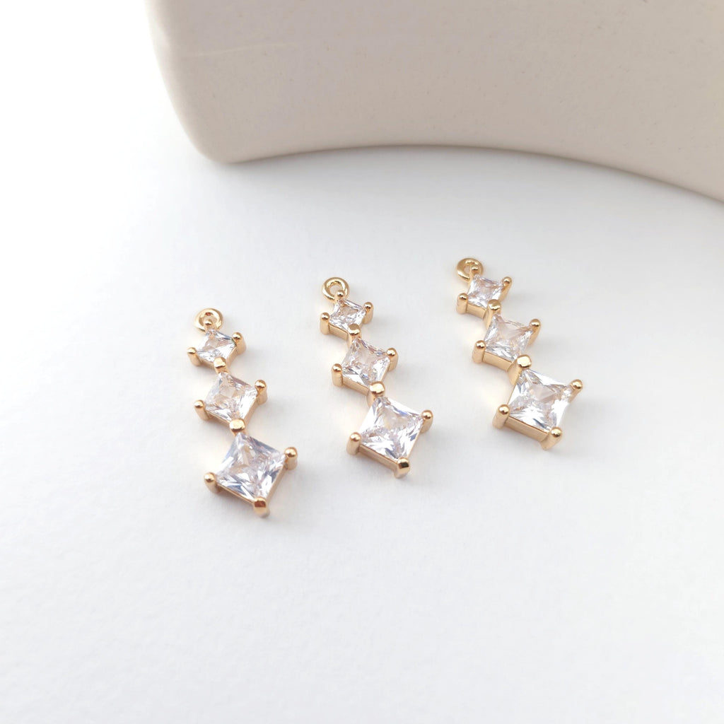 2pcs CZ Pave Rhombus Pendant, Cubic Pendant, Real Gold Plated Brass Earring Charms, Jewelry Findings D0228