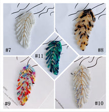 Load image into Gallery viewer, 4PCS Leave Pendant, Acetic Acid, Acetate Leaf Pendant, 11 Colors You Choose, Leaf Charm, Earring Finding MY011