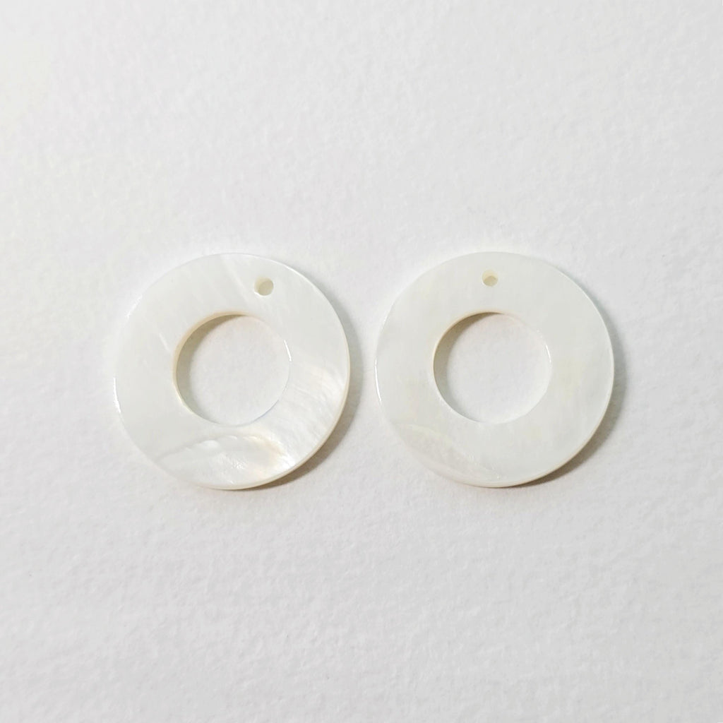 10pcs Circle Round Shape Shell Pendant, Shell Charm with Holes, Earring Making Findings, Jewelry Making Findings RY057