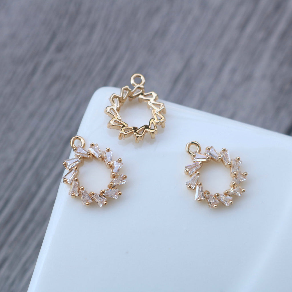 CZ Flower Charm, Cubic Zircon Crystal Flower Pendant, CZ Earring Charms,  Real Gold Plated  Earring Charms, Jewelry Findings HL006-F020