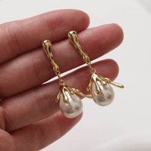 Load image into Gallery viewer, Drop Peg Bail Caps, 14K Gold Plated, Half Drilled Bead Caps, Pearl Bead Caps, Jewelry Making GZ364