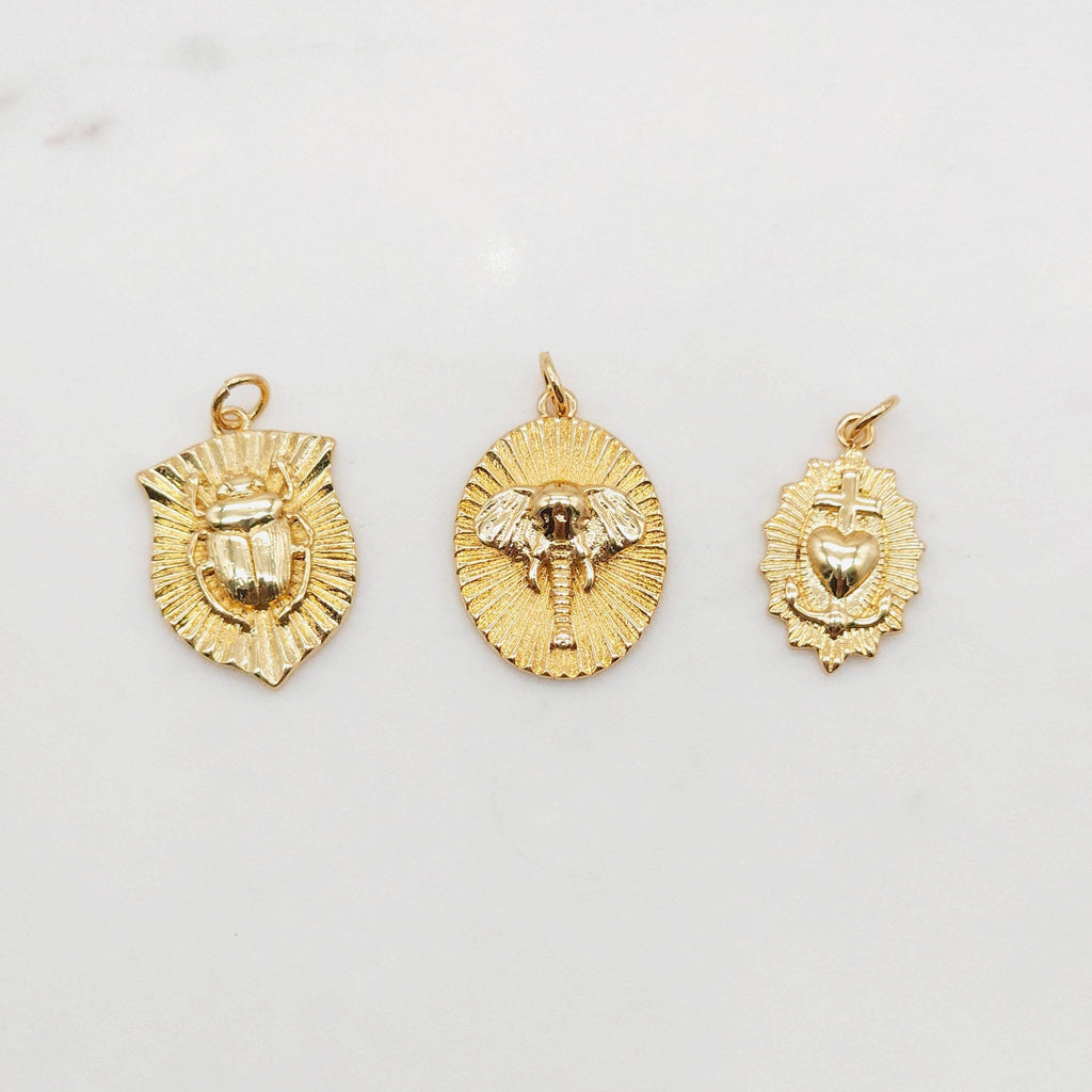 Colgante de insecto, elefante y cruz con forma de corazón, latón chapado en oro de 18 quilates/negro, dije de animal, dije para pulseras y collares, accesorios de joyería S20383