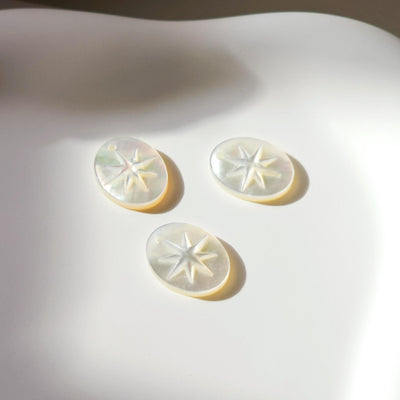 North Star White Mother-of-Pearl, MOP Shell Pendant, Engraved White Nacre, Shell Charm, Oval Shell Jewelry Making Findings RY034