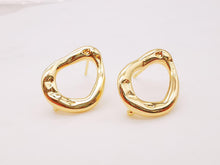 Load image into Gallery viewer, 4pcs Gold Teardrop Earring Post With Loop, S925 Silver Ear Pin Nickel Free Earrings, Ear Stud Loop, Hypoallergenic Earring Findings Z045